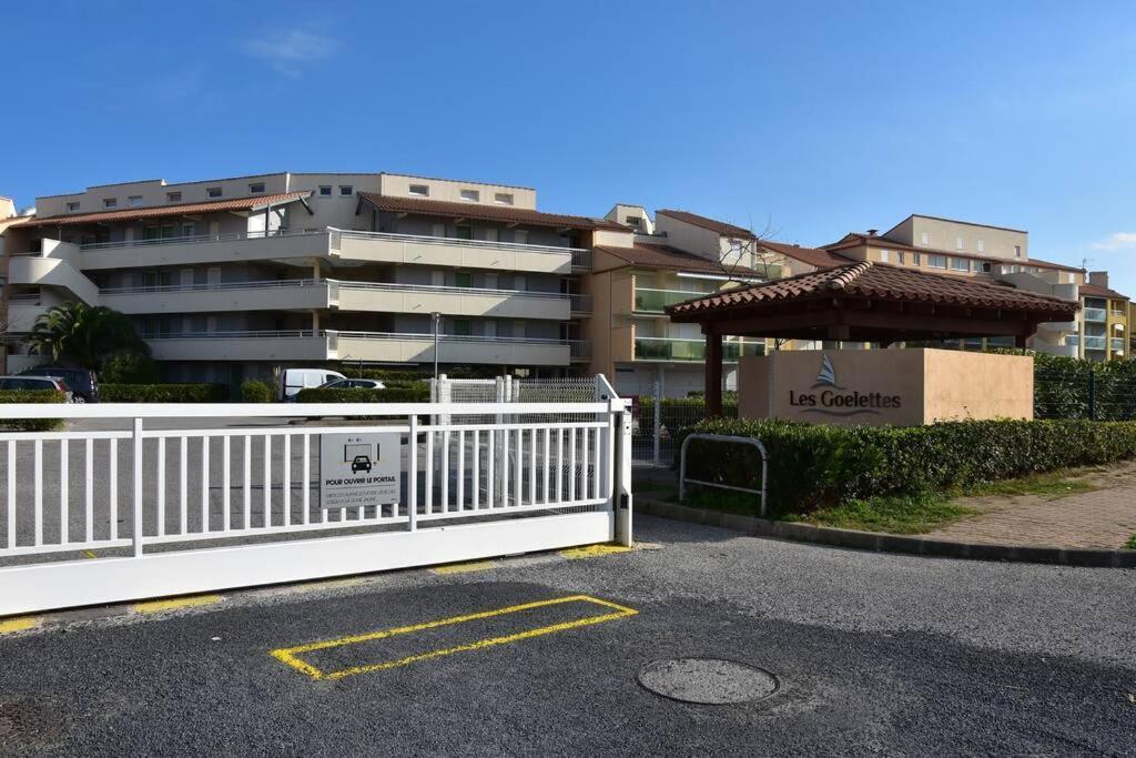 Les Goelettes - Appartement en RDC avec accès direct à la plage Saint-Cyprien (Pyrenees-Orientales) Exterior foto